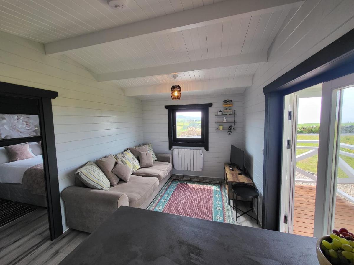 Blue Haven Lodge Doolin Bagian luar foto