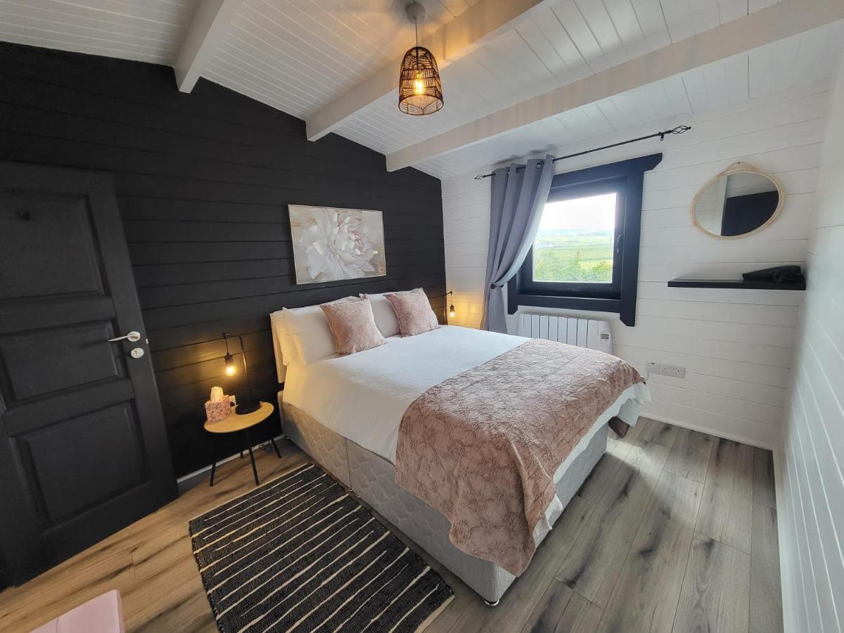 Blue Haven Lodge Doolin Bagian luar foto