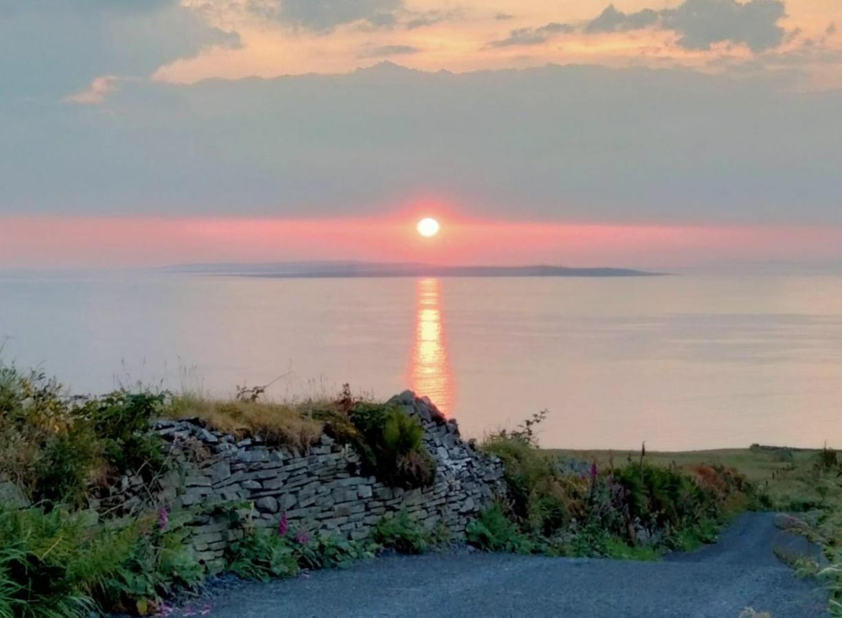 Blue Haven Lodge Doolin Bagian luar foto